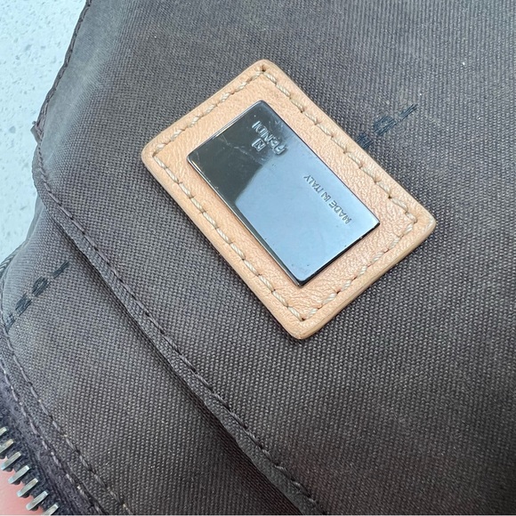 Authentic Fendi Zucca Pochette - Picture 12 of 16